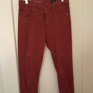 AG The Farrah Skinny Ankle in Brickdust.  Size 26
